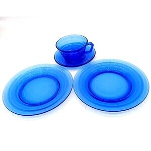 1930s Hazel Atlas Moderntone Cobalt Blue Glass 2 Salad Plates & 1 Cup & Saucer